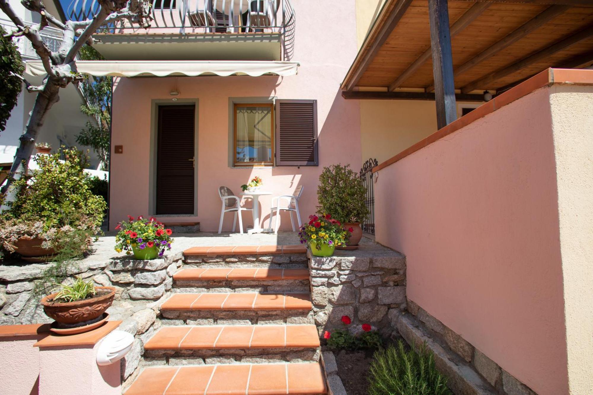 Hotel Sardi Pomonte Exterior photo